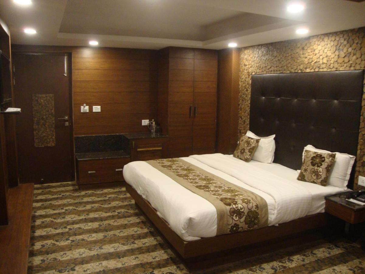 Hotel Hamers International Mussoorie Buitenkant foto