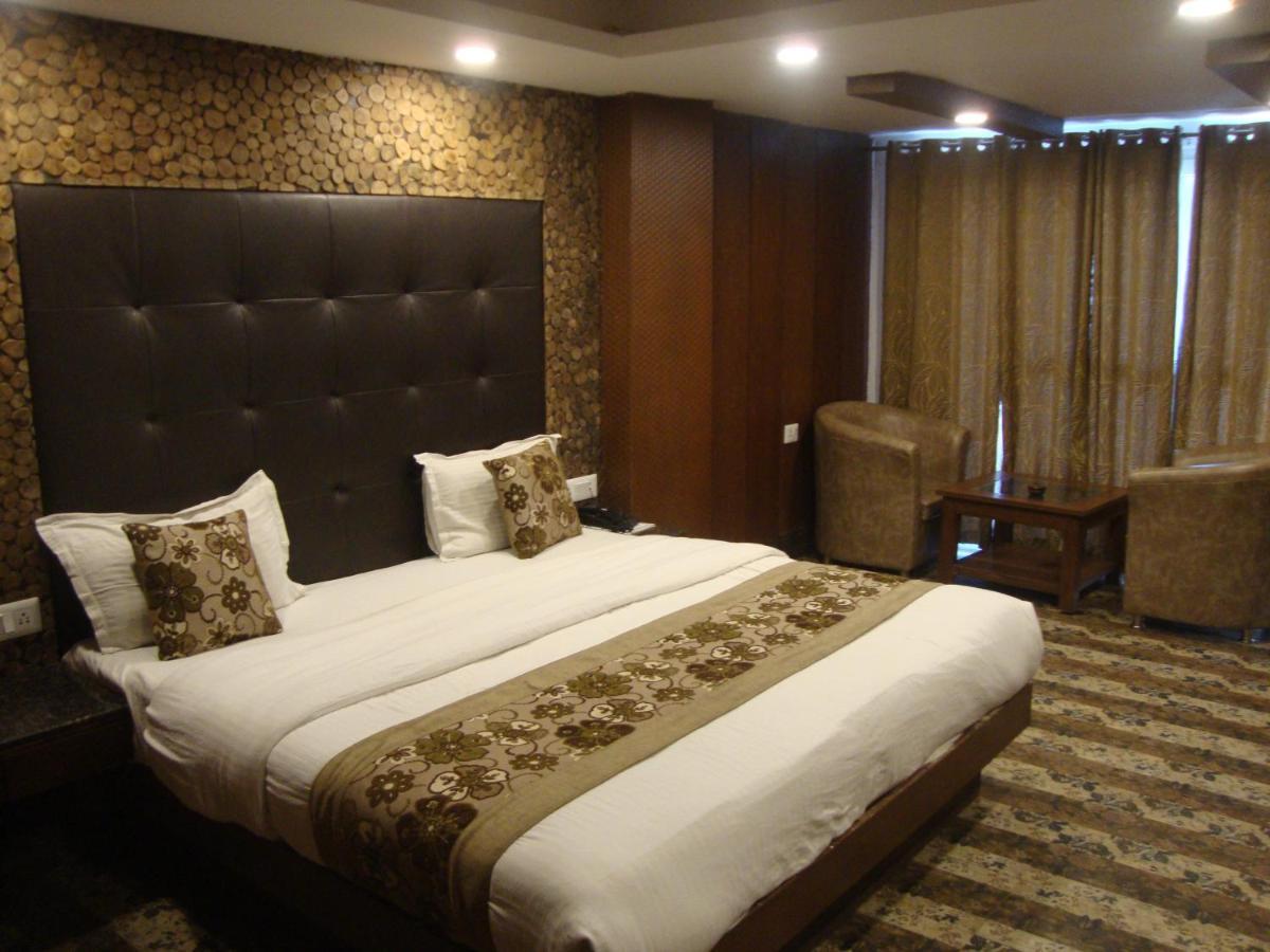 Hotel Hamers International Mussoorie Buitenkant foto