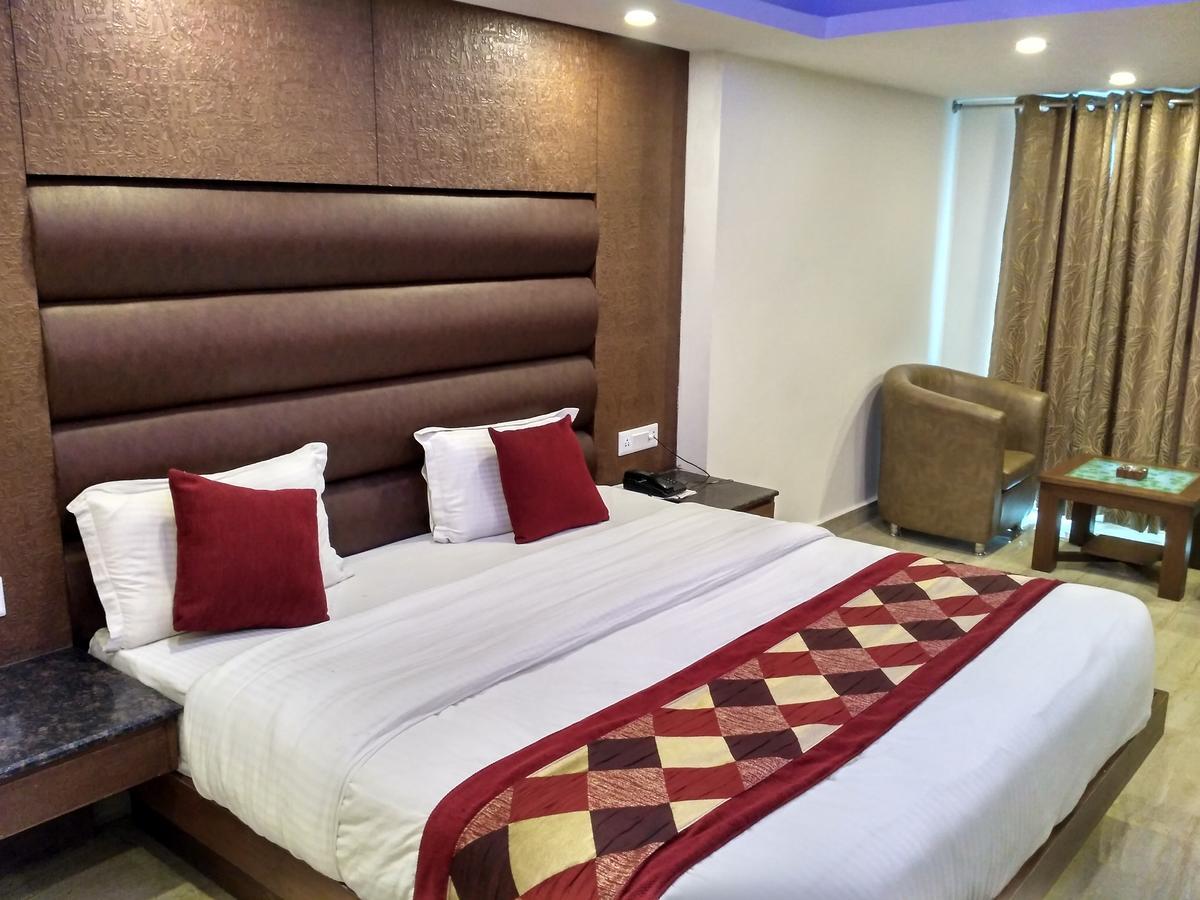 Hotel Hamers International Mussoorie Buitenkant foto