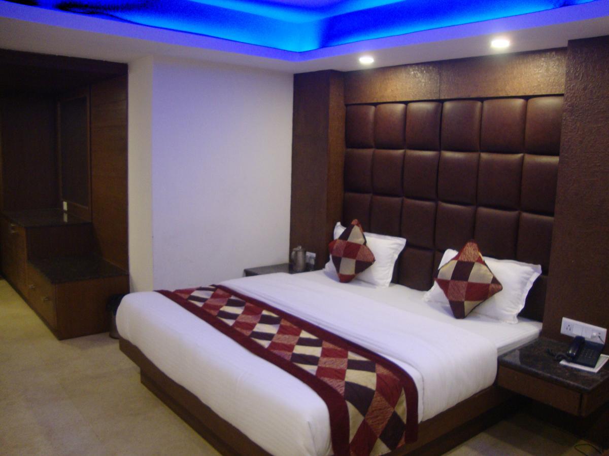 Hotel Hamers International Mussoorie Buitenkant foto