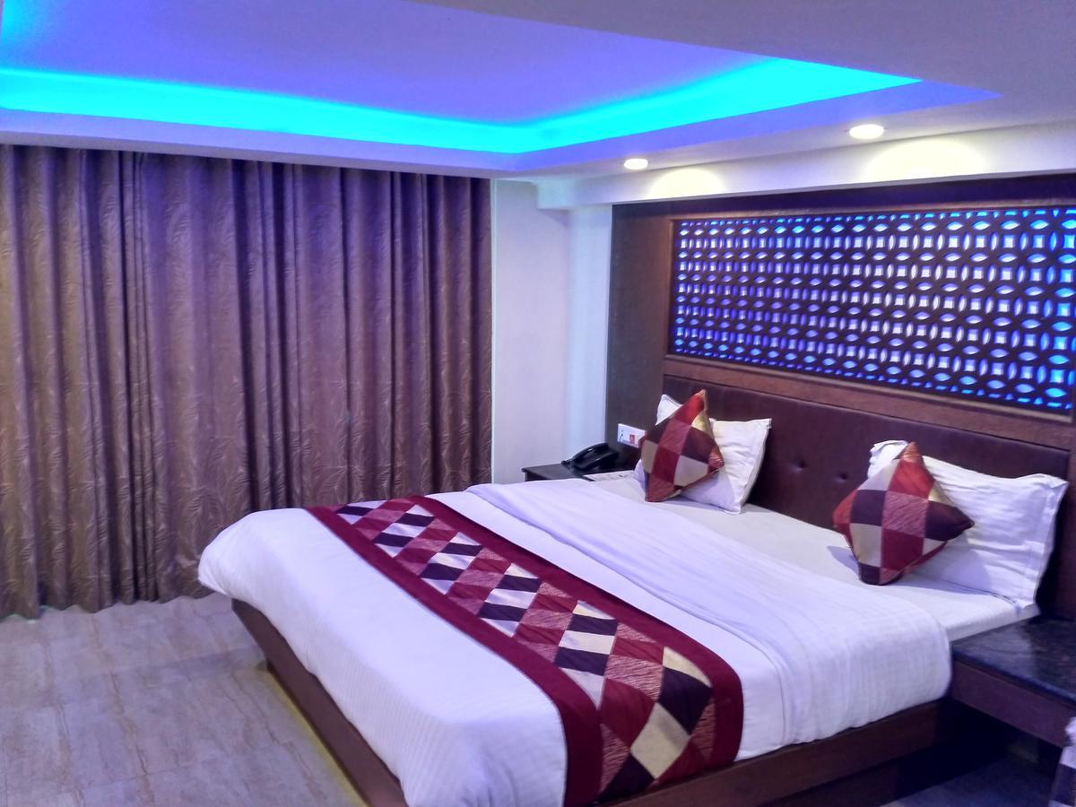 Hotel Hamers International Mussoorie Buitenkant foto