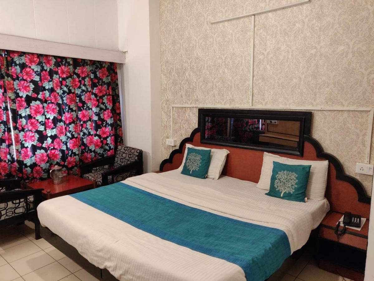 Hotel Hamers International Mussoorie Buitenkant foto