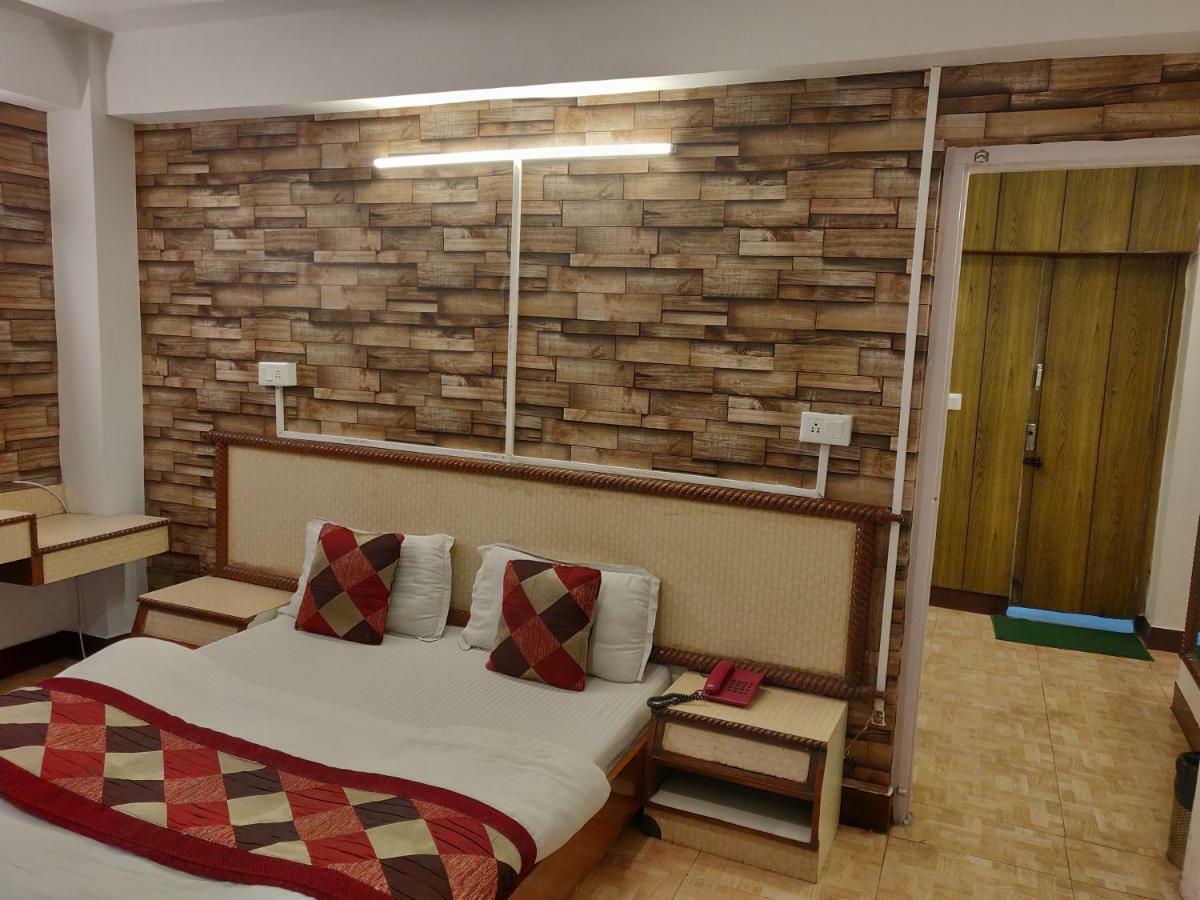 Hotel Hamers International Mussoorie Buitenkant foto