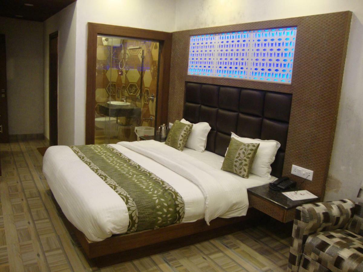 Hotel Hamers International Mussoorie Buitenkant foto